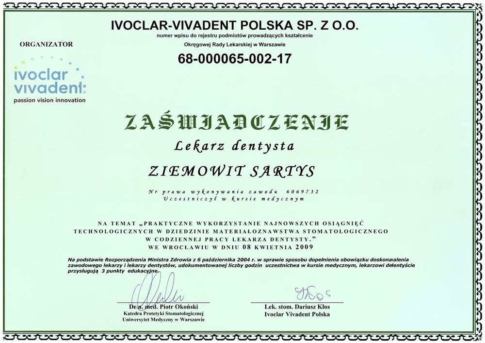 Certyfikat — lek. stom. Ziemowit Sartys