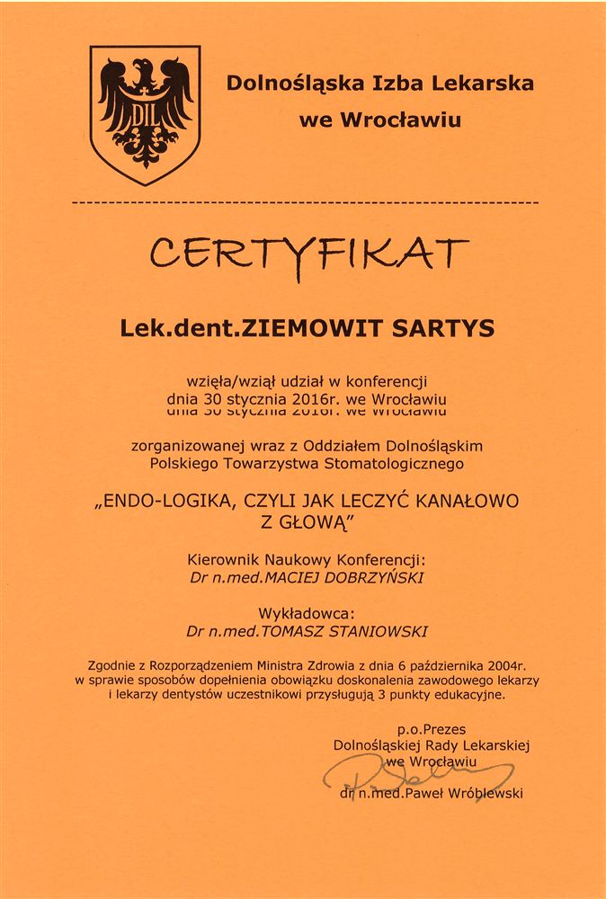 Certyfikat — lek. stom. Ziemowit Sartys